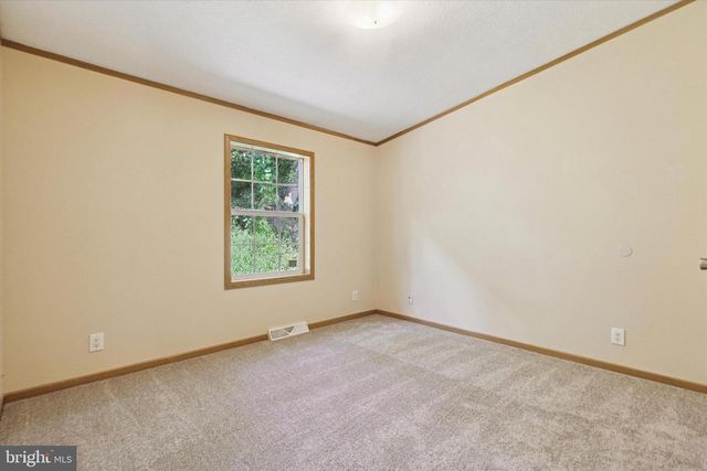 950 SUGARS BRIDGE RD, West Chester, PA 19380