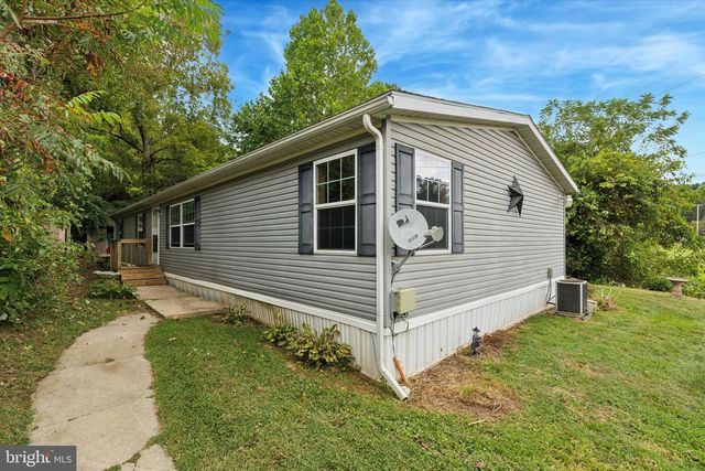 950 SUGARS BRIDGE RD, West Chester, PA 19380