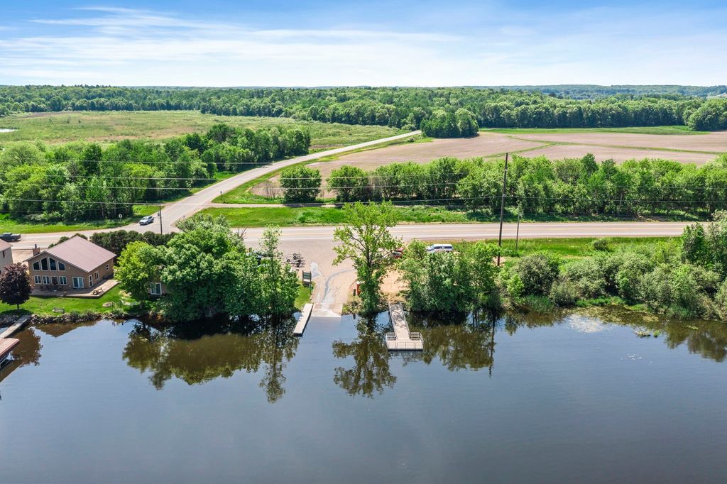 Image 33 of property listing at 777 US Highway 63, Clayton, WI 54004