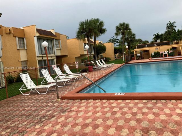 9311 SW 4th St 104B, Miami, FL 33174