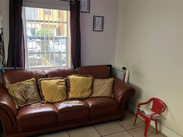 9311 SW 4th St 104B, Miami, FL 33174