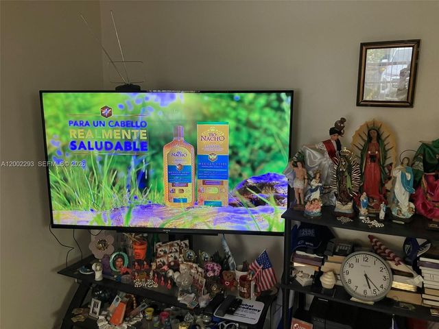 9311 SW 4th St 104B, Miami, FL 33174