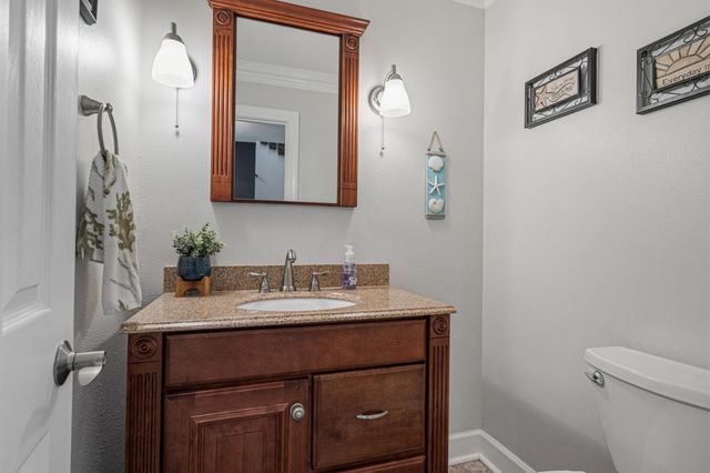 21 Neptune Drive, Mary Esther, FL 32569