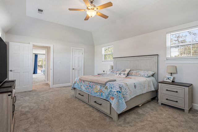 21 Neptune Drive, Mary Esther, FL 32569