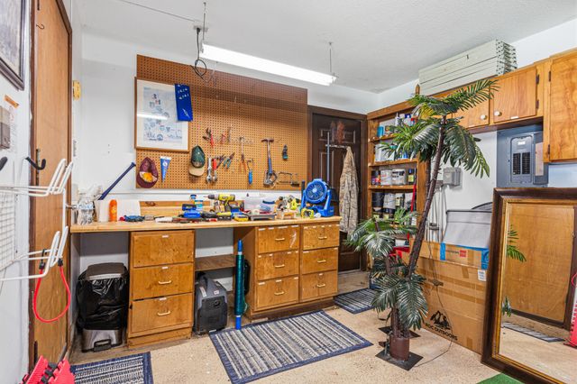 21 Neptune Drive, Mary Esther, FL 32569