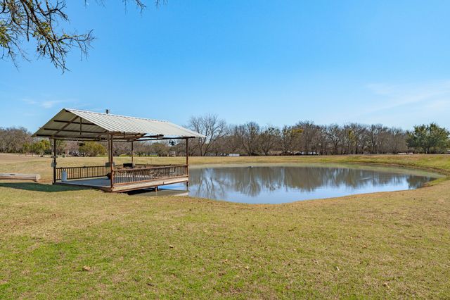 1218 Meander Road, Granbury, TX 76049