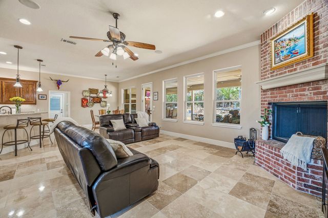 1218 Meander Road, Granbury, TX 76049