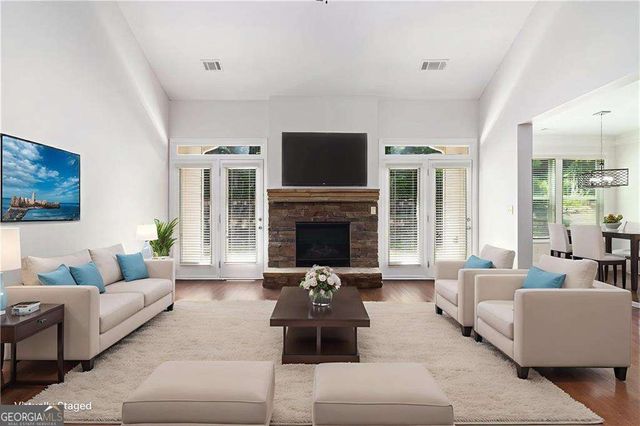 2200 Spring Sound Lane, Buford, GA 30519