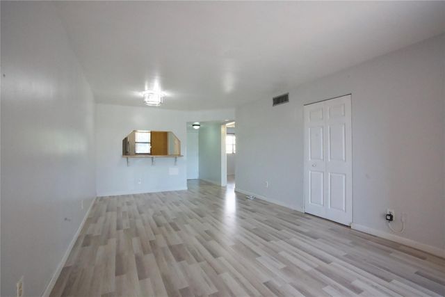 3400 Foxcroft Road 310, Miramar, FL 33025