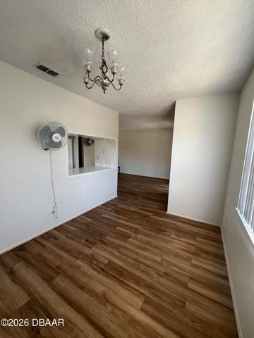 430 Banana Cay Dr Apt F, South Daytona, FL 32119