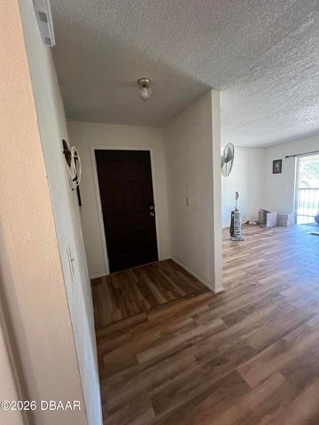 430 Banana Cay Dr Apt F, South Daytona, FL 32119