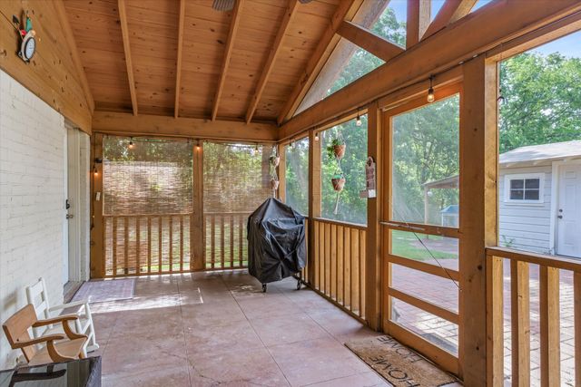720 E High Street, Grand Saline, TX 75140