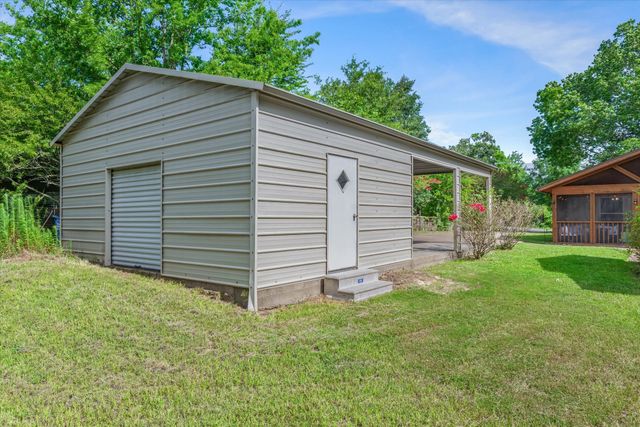 720 E High Street, Grand Saline, TX 75140