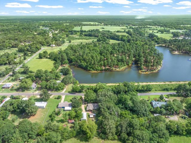 720 E High Street, Grand Saline, TX 75140