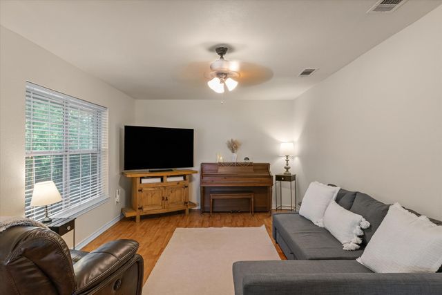 720 E High Street, Grand Saline, TX 75140