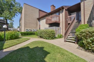 12905 Woodforest Bl 704, Houston, TX 77015