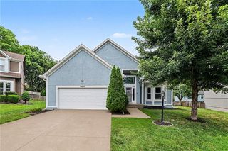 15231 Hemlock Street, Overland Park, KS 66223