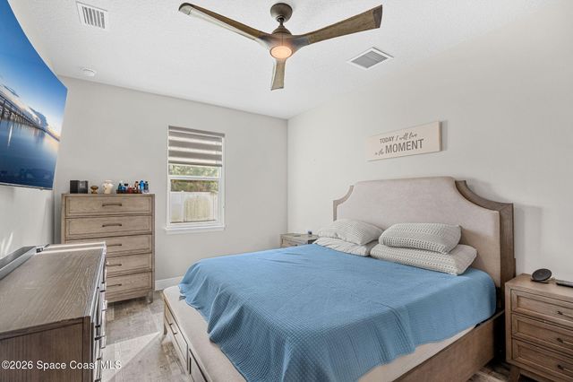 1154 Captiva Island Circle SW, Palm Bay, FL 32908