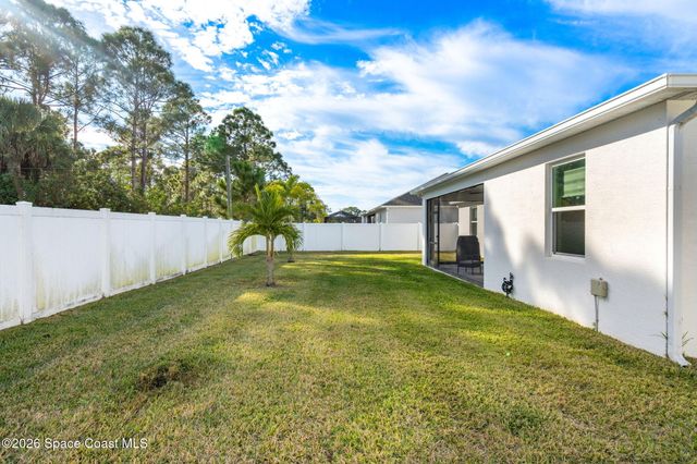 1154 Captiva Island Circle SW, Palm Bay, FL 32908