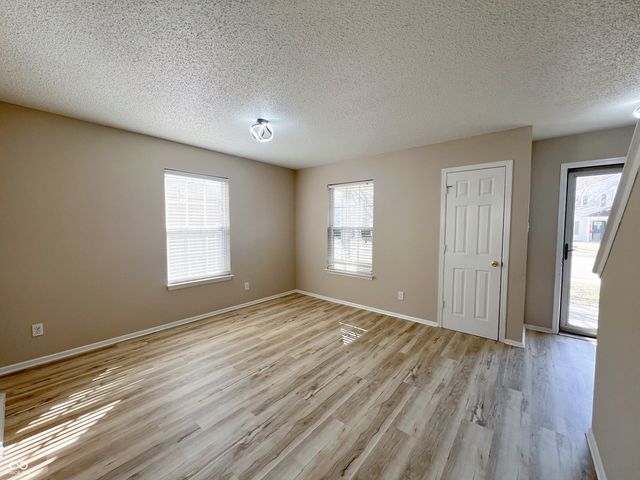 14243 Holly Berry Circle, Fishers, IN 46038