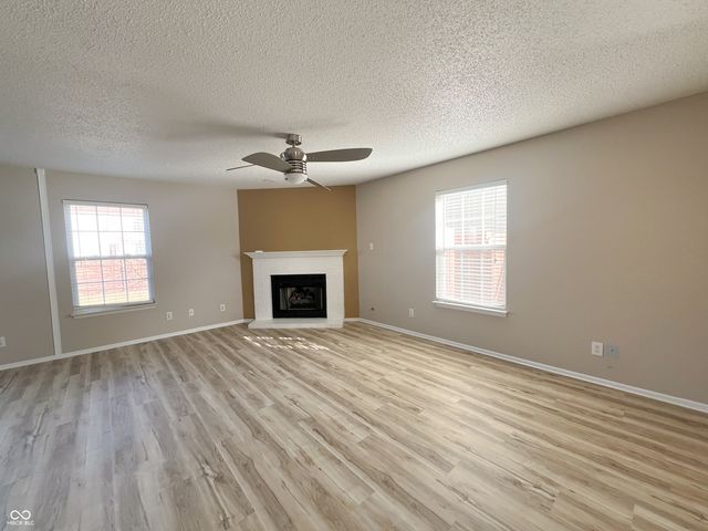 14243 Holly Berry Circle, Fishers, IN 46038