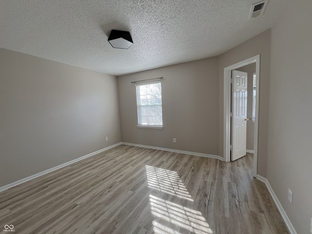 14243 Holly Berry Circle, Fishers, IN 46038