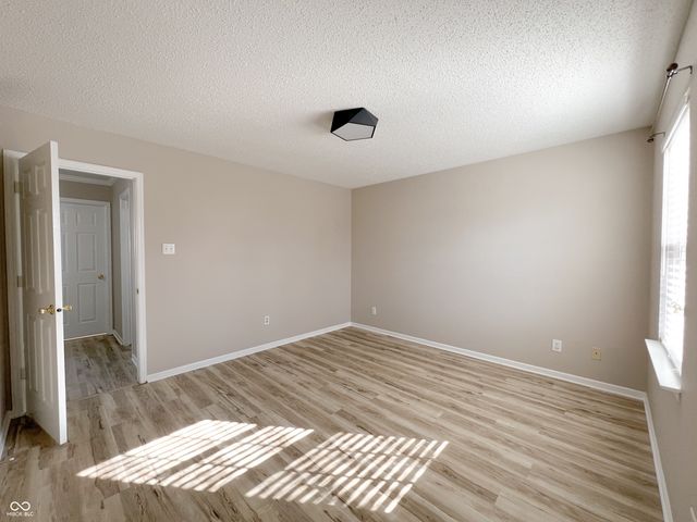 14243 Holly Berry Circle, Fishers, IN 46038