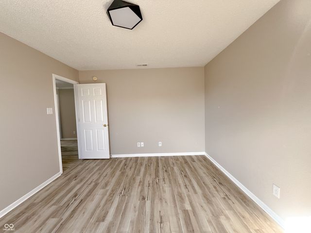 14243 Holly Berry Circle, Fishers, IN 46038