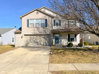 14243 Holly Berry Circle, Fishers, IN 46038