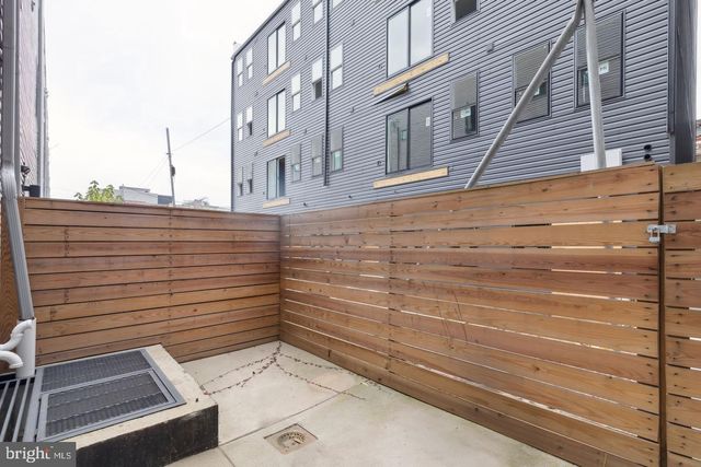 2219 N HOPE ST, Philadelphia, PA 19133