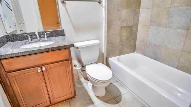 1611 Silver Street, Houston, TX 77007