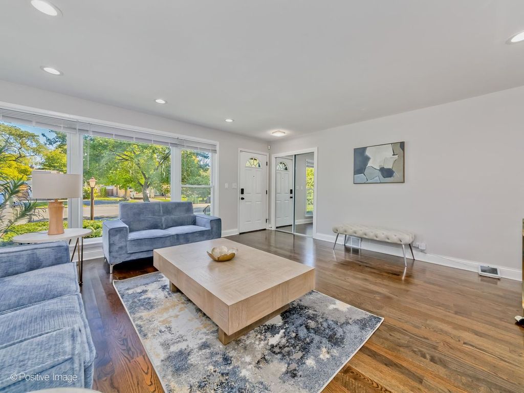 9338 Keeler Avenue, Skokie, IL 60076 — photo 5