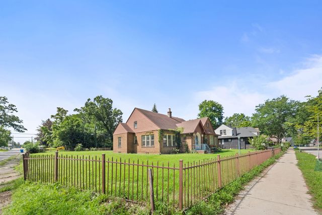 329 Hobart Street, Michigan City, IN 46360