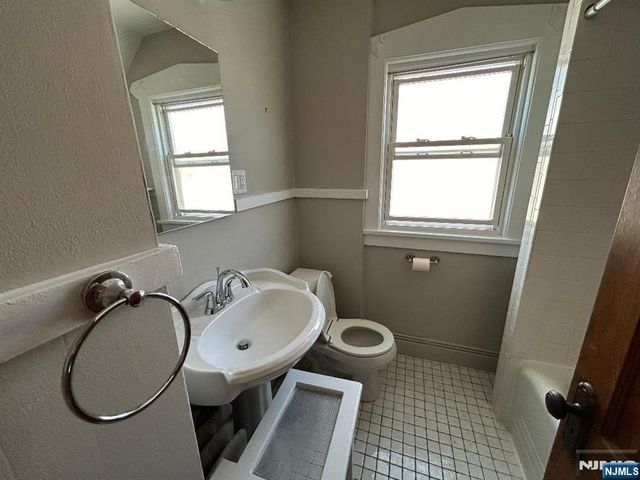 256 7th Street 2, Clifton, NJ 07011