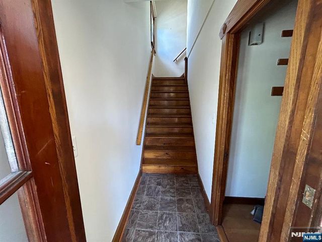 256 7th Street 2, Clifton, NJ 07011