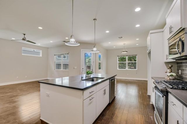 7125 Boyle DR, Austin, TX 78724