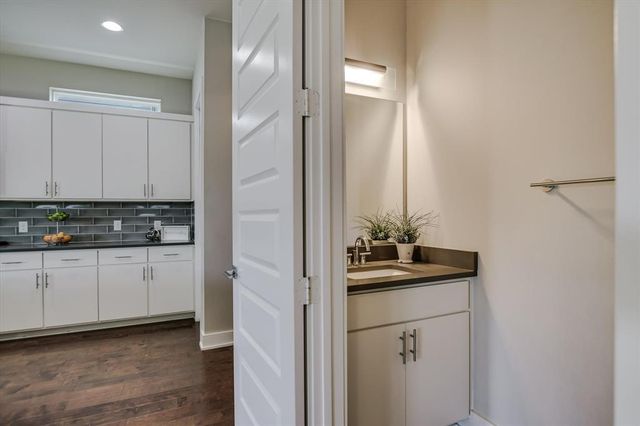 7125 Boyle DR, Austin, TX 78724