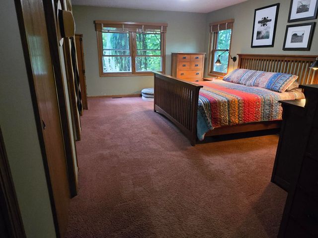 5080 Rum Creek Court Se, City Of Kentwood, MI 49508