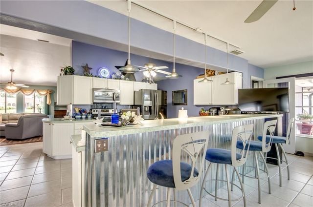 539 W Archer PKWY, Cape Coral, FL 33904