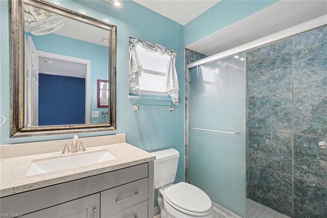 539 W Archer PKWY, Cape Coral, FL 33904