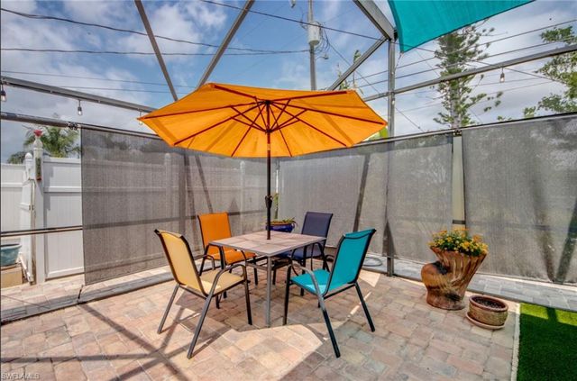 539 W Archer PKWY, Cape Coral, FL 33904