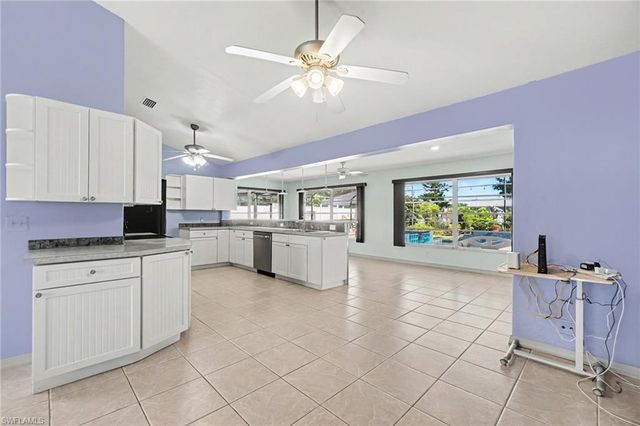 539 W Archer PKWY, Cape Coral, FL 33904