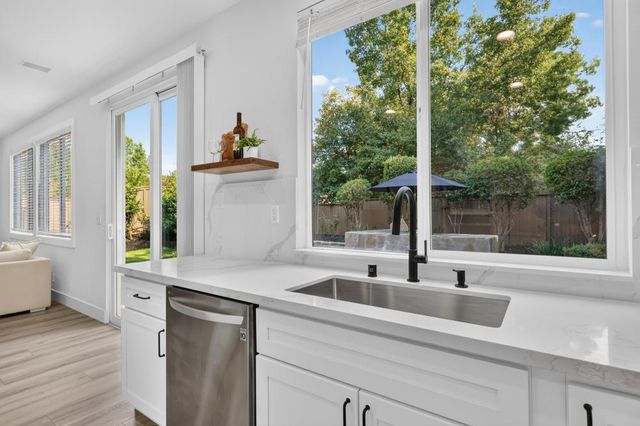 3632 Walker Park Dr, El Dorado Hills, CA 95762