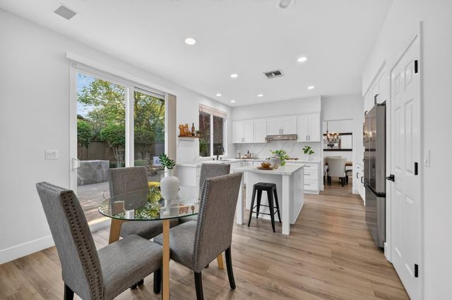 3632 Walker Park Dr, El Dorado Hills, CA 95762