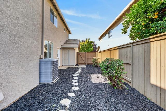 3632 Walker Park Dr, El Dorado Hills, CA 95762