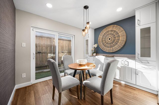 1300 Fairview Avenue B, Houston, TX 77006