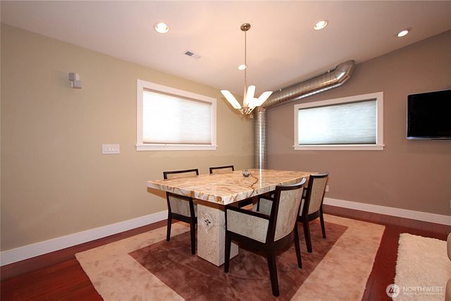8011 Aurora Avenue N, Seattle, WA 98103