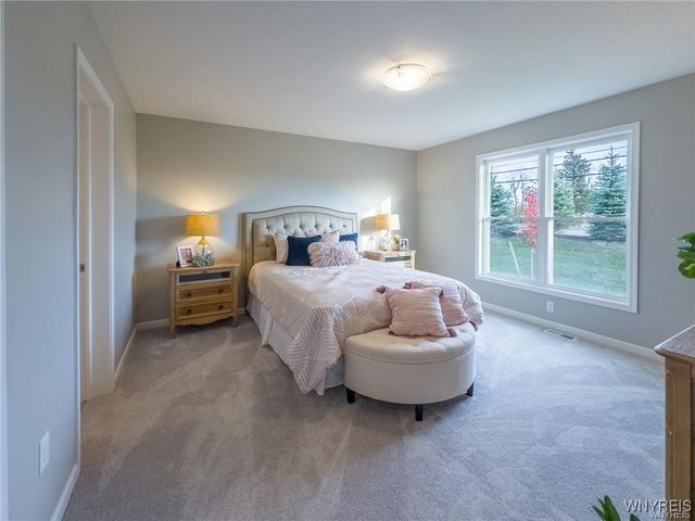 14 White Orchid Way, Lancaster, NY 14086