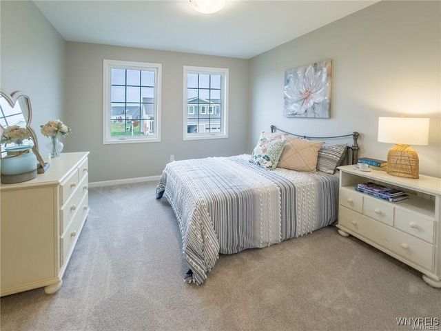 14 White Orchid Way, Lancaster, NY 14086