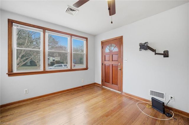 2701 Vimy Ridge AVE, Norfolk, VA 23509